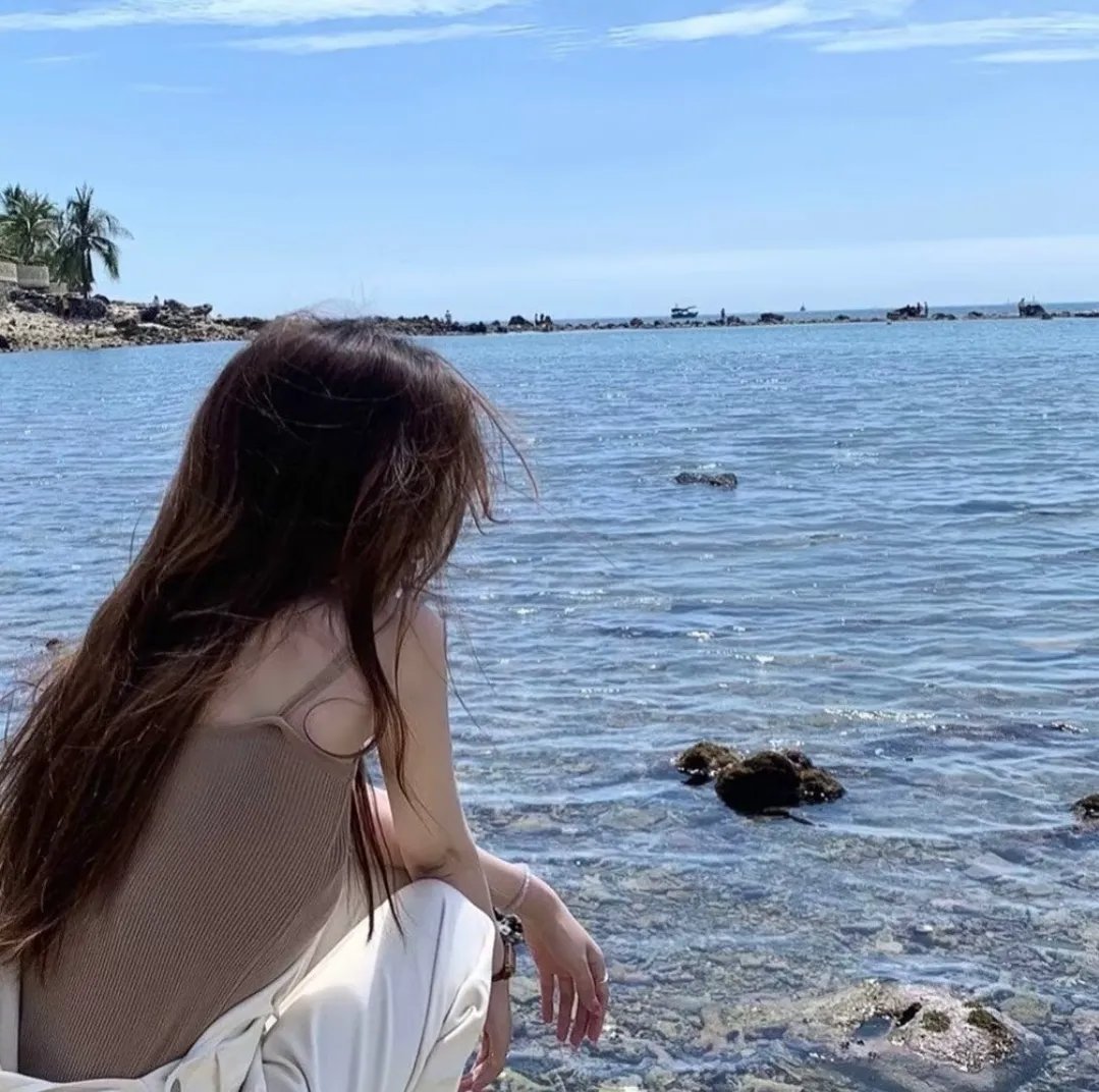 大口女配大口仔